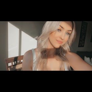 Meet your Posher, Céline